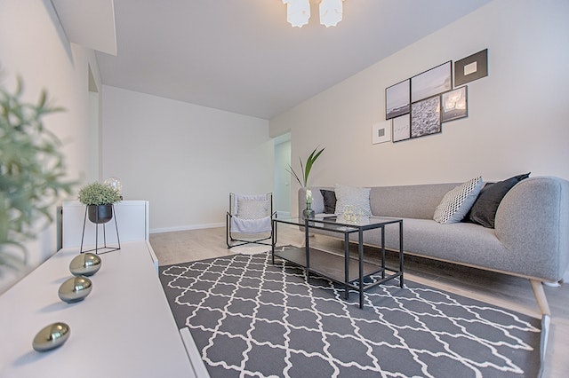 contemporary-living-room