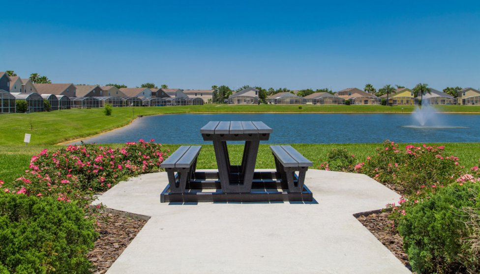 Hampton Lakes community in Davenport, FL