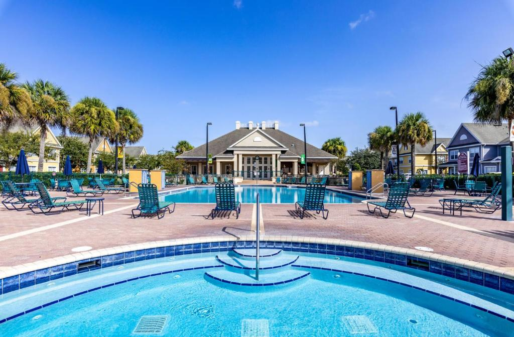 Villas at Seven Dwarfs Lane community in Kissimmee, FL